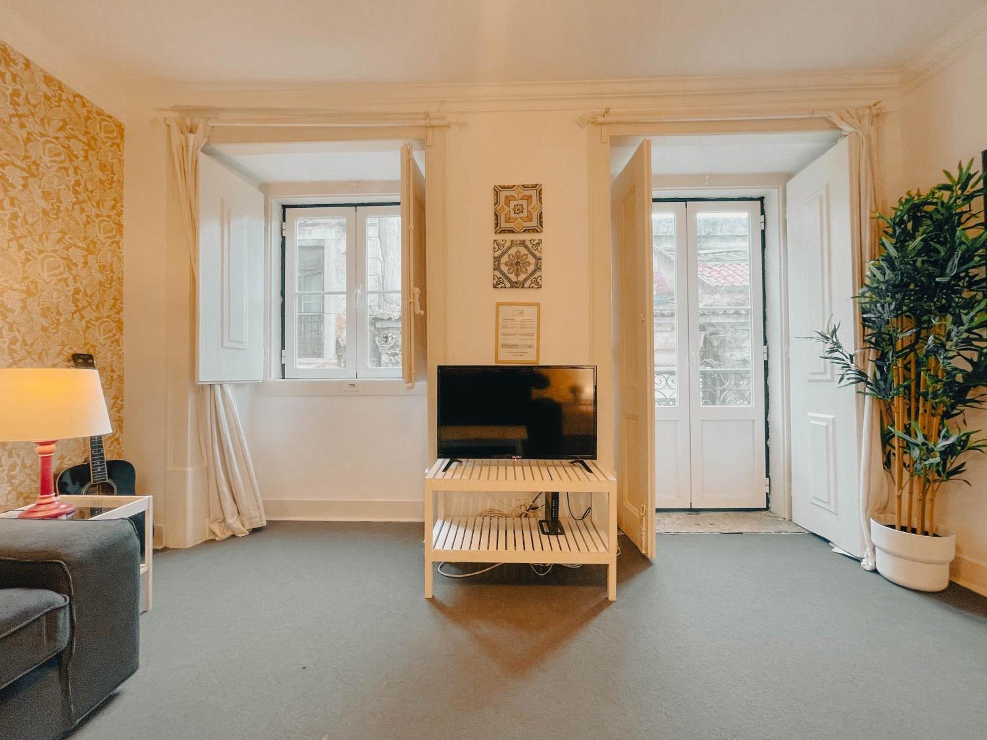 My Fair Lisbon - Trendy Bairro Alto Apartment Экстерьер фото